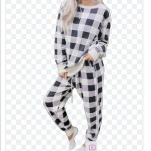 Black/Stone Plaid Loungewear Set